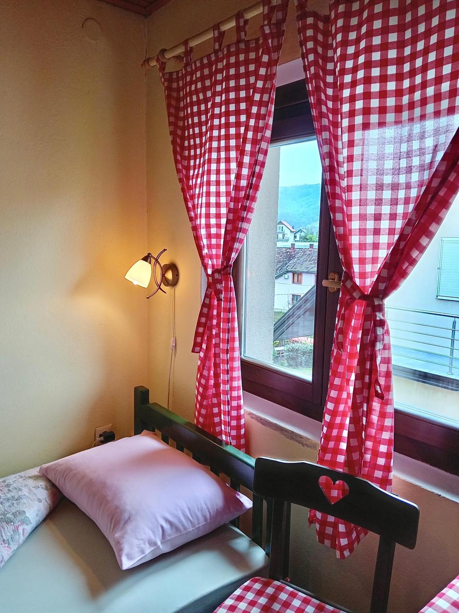 Putnicka Kuca Kod Dragane Hotel Bajina Basta Bagian luar foto